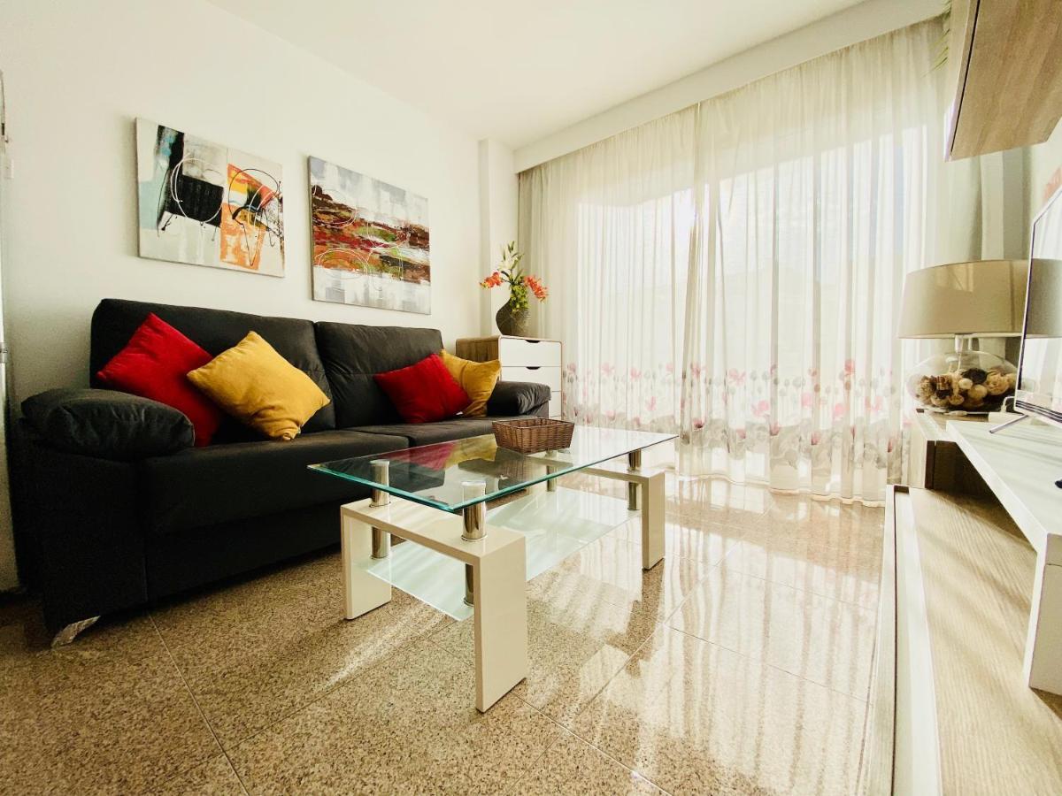 Orange And White Apartment In Yumbo San Bartolomé Ngoại thất bức ảnh