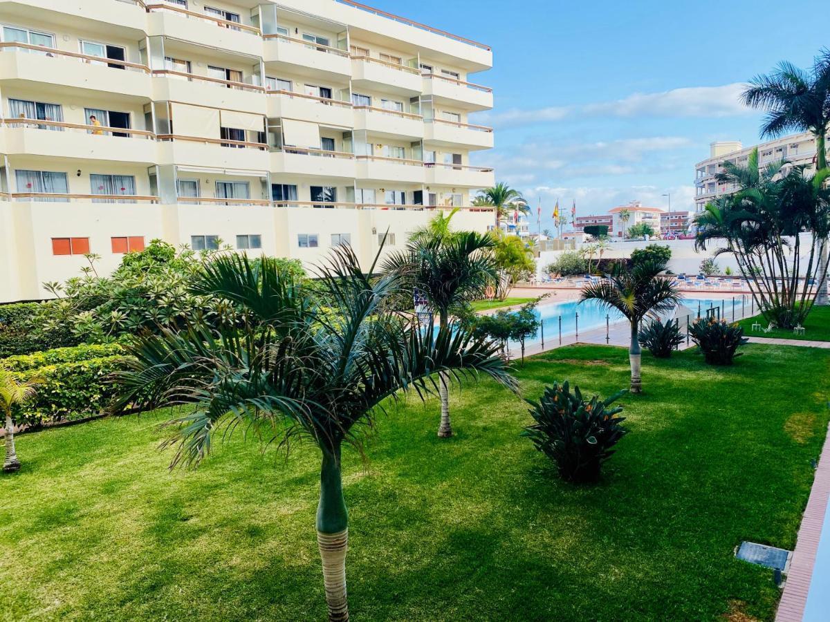 Orange And White Apartment In Yumbo San Bartolomé Ngoại thất bức ảnh