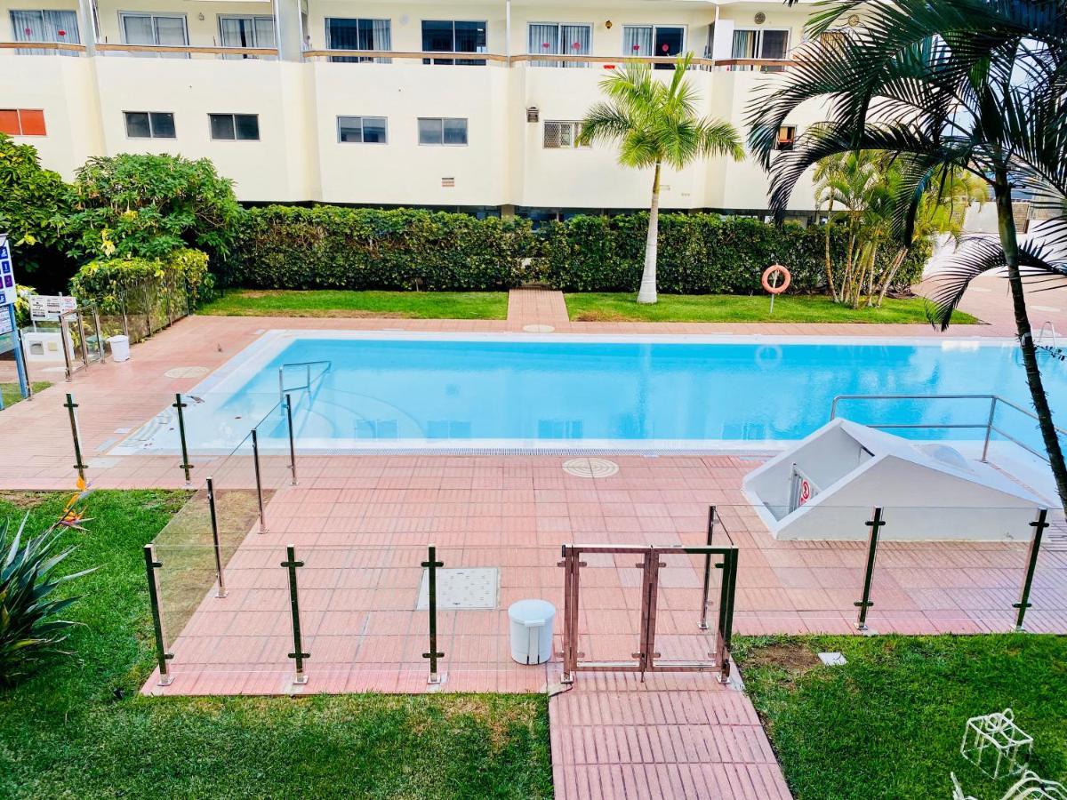 Orange And White Apartment In Yumbo San Bartolomé Ngoại thất bức ảnh